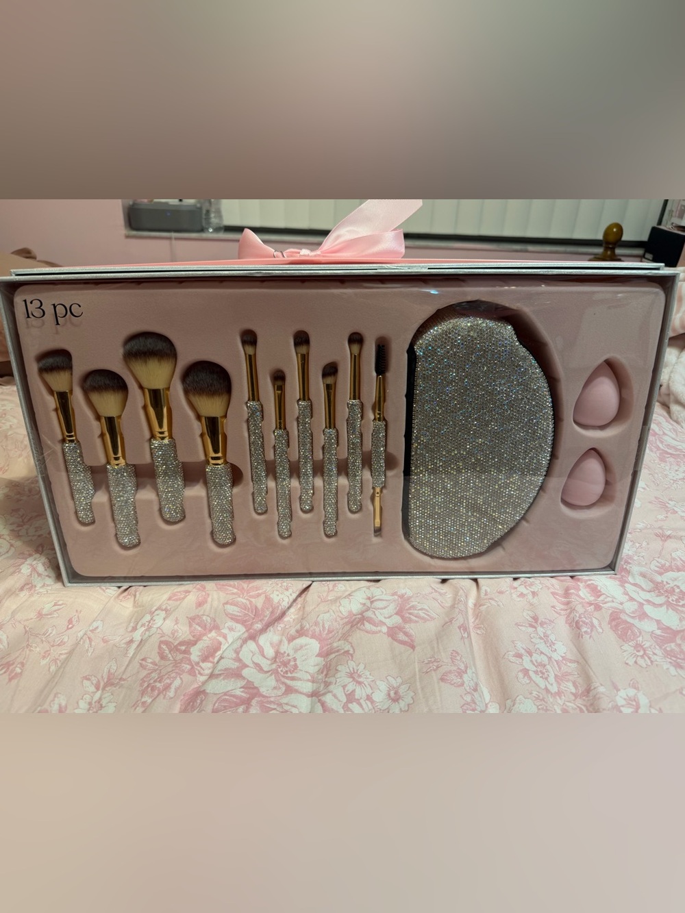 Glitter Crystal Handle Makeup Brush Set with Matching brush holder